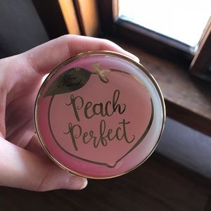 Too Faced Peach Perfect Setting Powder
